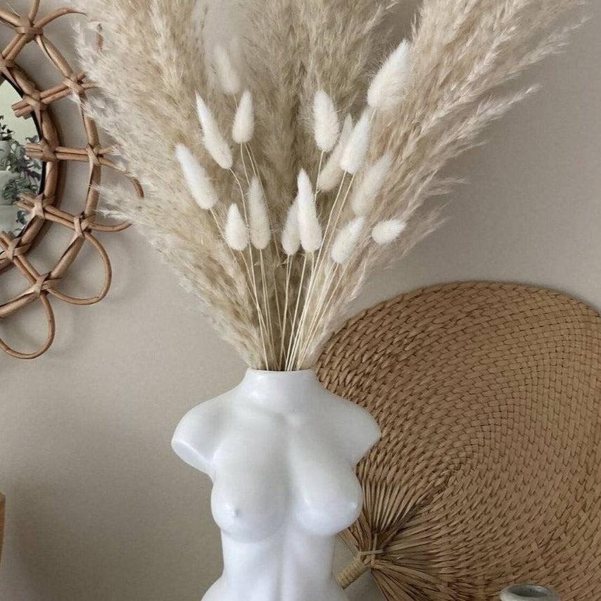 Dired White Bunch – Decor & Artefacts on Brown Living™. SKU: 329. Img 2.