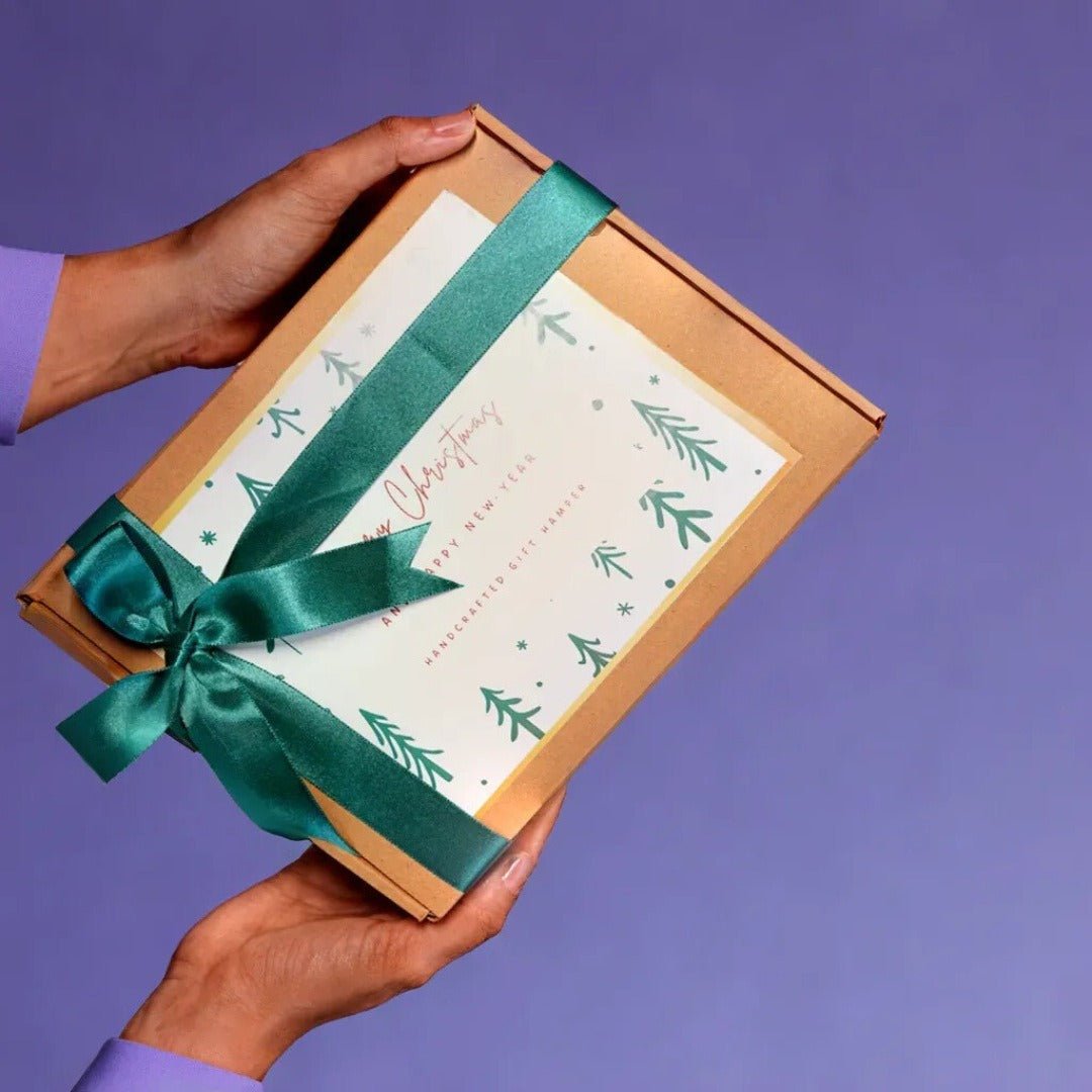 Eco - Friendly Christmas Gifts Set | Christmas Gift Hampers – Gift Giving on Brown Living™. SKU: TGAXMASHMPR. Img 5.