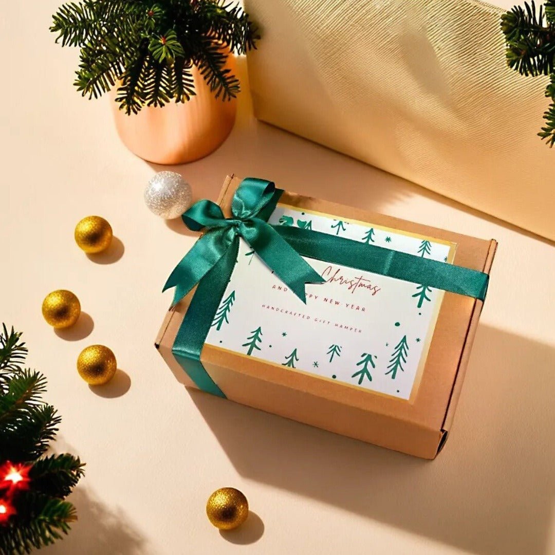 Eco - Friendly Christmas Gifts Set | Christmas Gift Hampers – Gift Giving on Brown Living™. SKU: TGAXMASHMPR. Img 2.