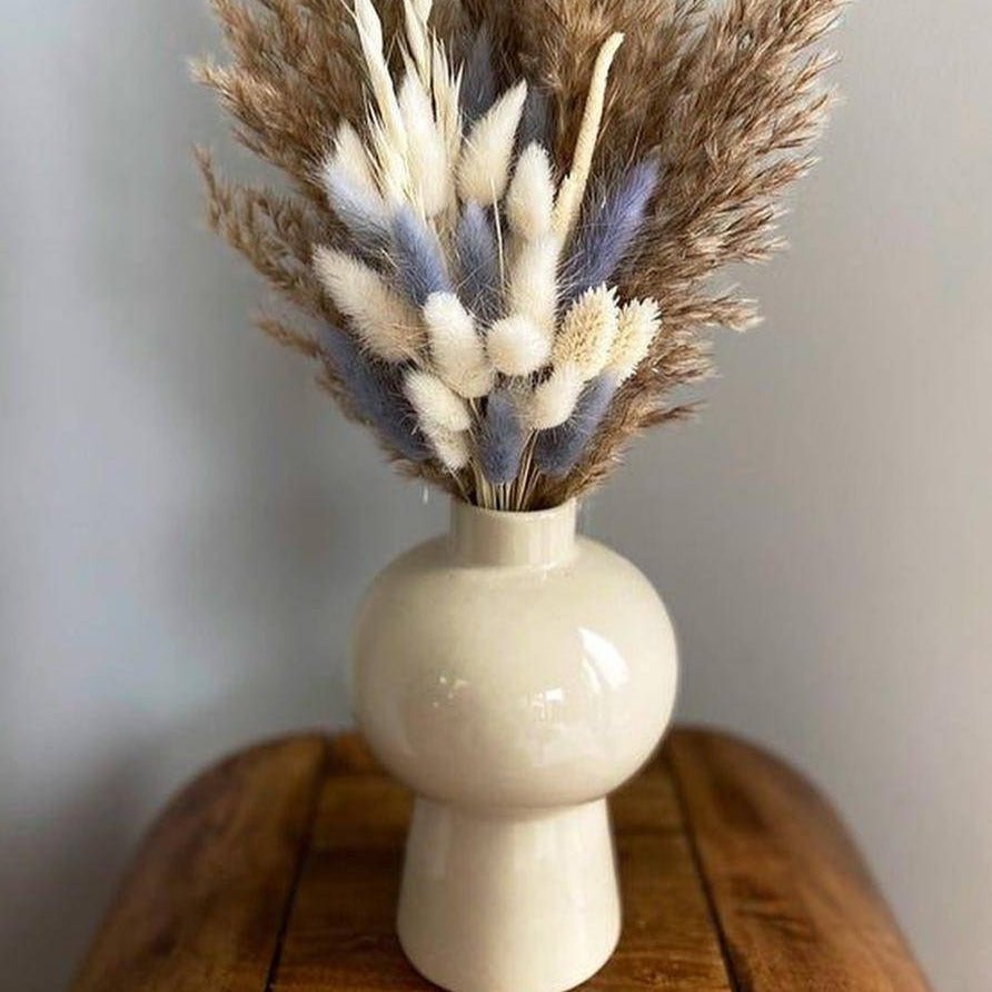 Handicrafted Mushroom Vase With Dried Liliac Bunch – Decor & Artefacts on Brown Living™. SKU: 175. Img 1.
