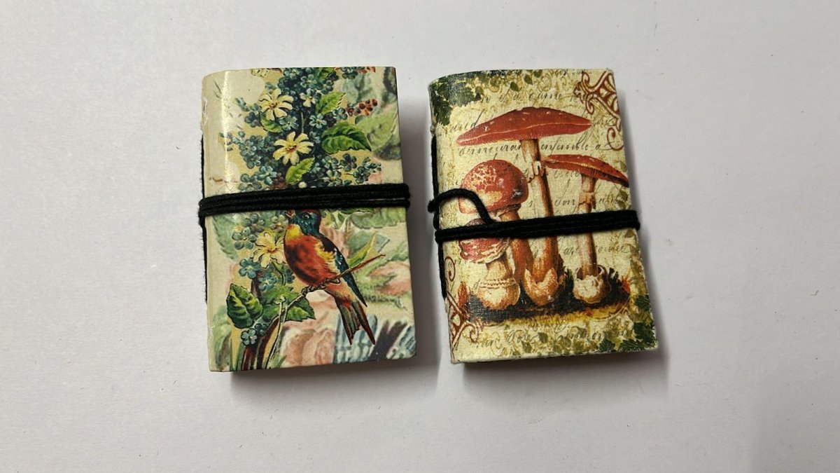 Mini Recycled Paper Journal Pack of 2 – Notebooks & Notepads on Brown Living™. SKU: OEP2534001. Img 18.