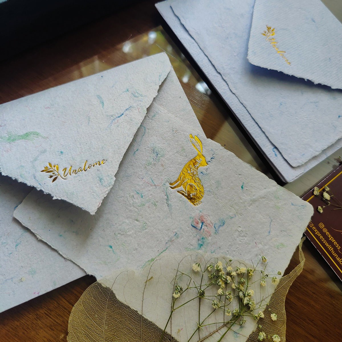 Minimalist Note for Thoughtful Gifting – Greeting & Note Cards by UNALOME available on Brown Living™. . SKU: UN - NT - 17. Img 6.