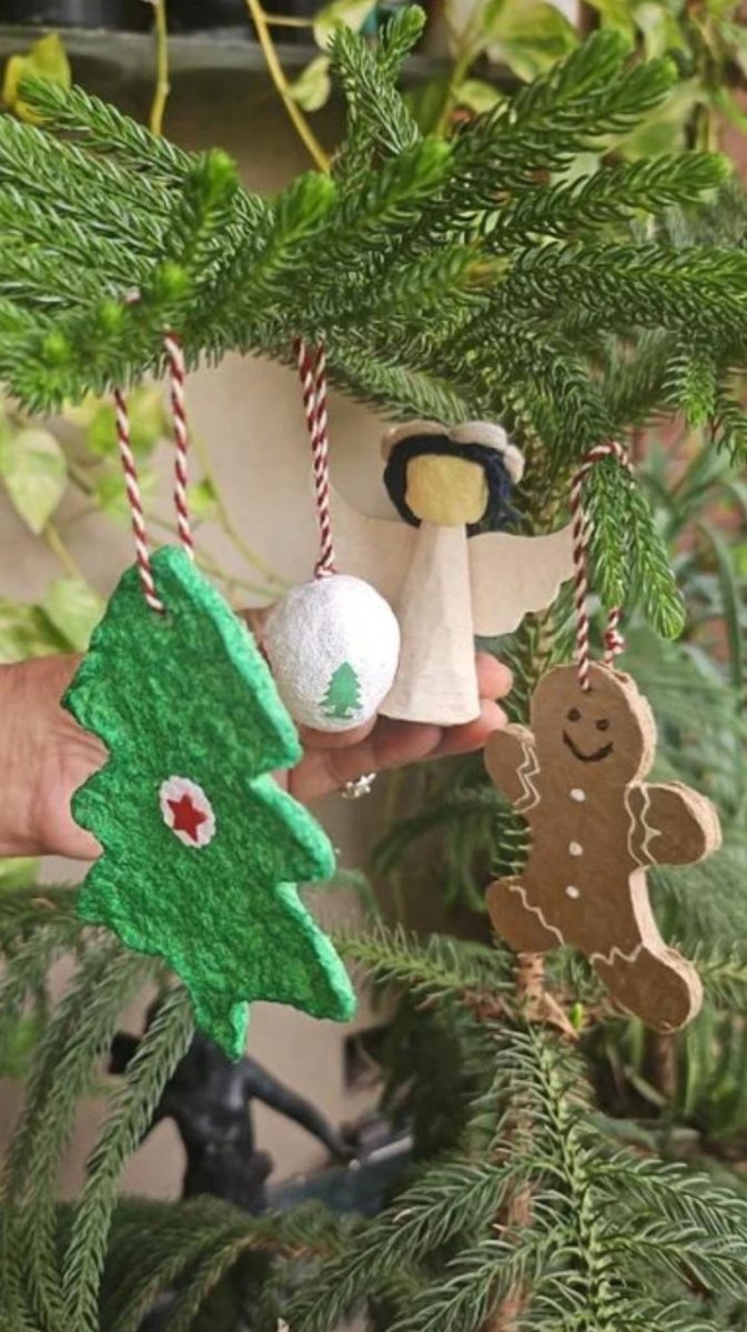 Plantable Christmas Oranaments I Pack Of 4 – Decor & Artefacts on Brown Living™. SKU: SNPO4. Img 2.