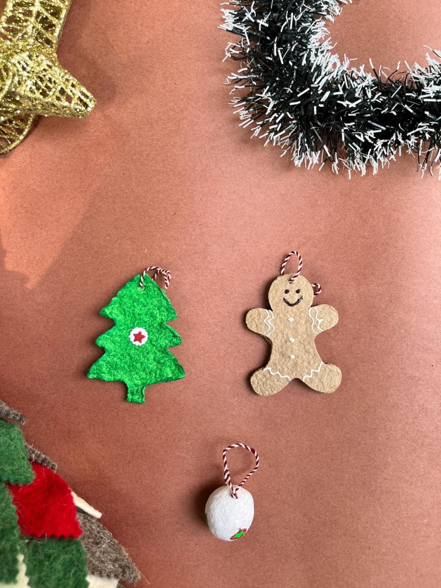 Plantable Christmas Oranaments I Pack Of 4 – Decor & Artefacts on Brown Living™. SKU: SNPO4. Img 3.