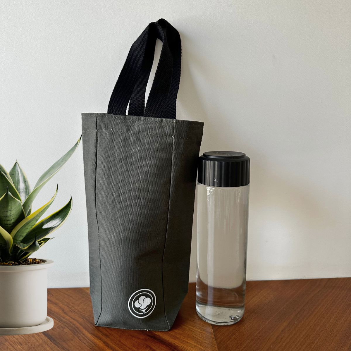 Single Bottle Holder – Eco Carry Pouch for Water Bottles – Tote Bag by The Gossy Shrub available on Brown Living™. Olive Green . SKU: SBH002 (OG). Img 2.