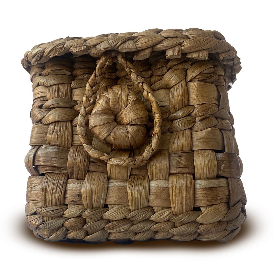 Sustainable Water Hyacinth Square Storage Box – Baskets & Boxes on Brown Living™. SKU: FFWHSB10G. Img 1.