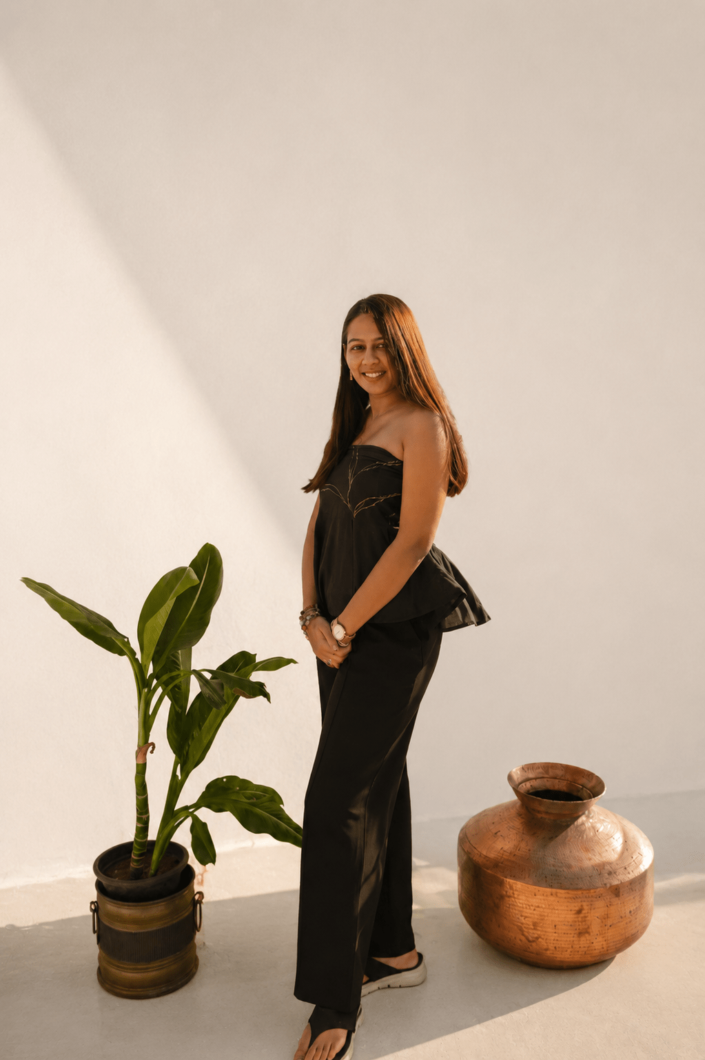 The Geet Black Tube Top| Strapless Party Wear – Womens Top on Brown Living™. SKU: TU05. Img 8.