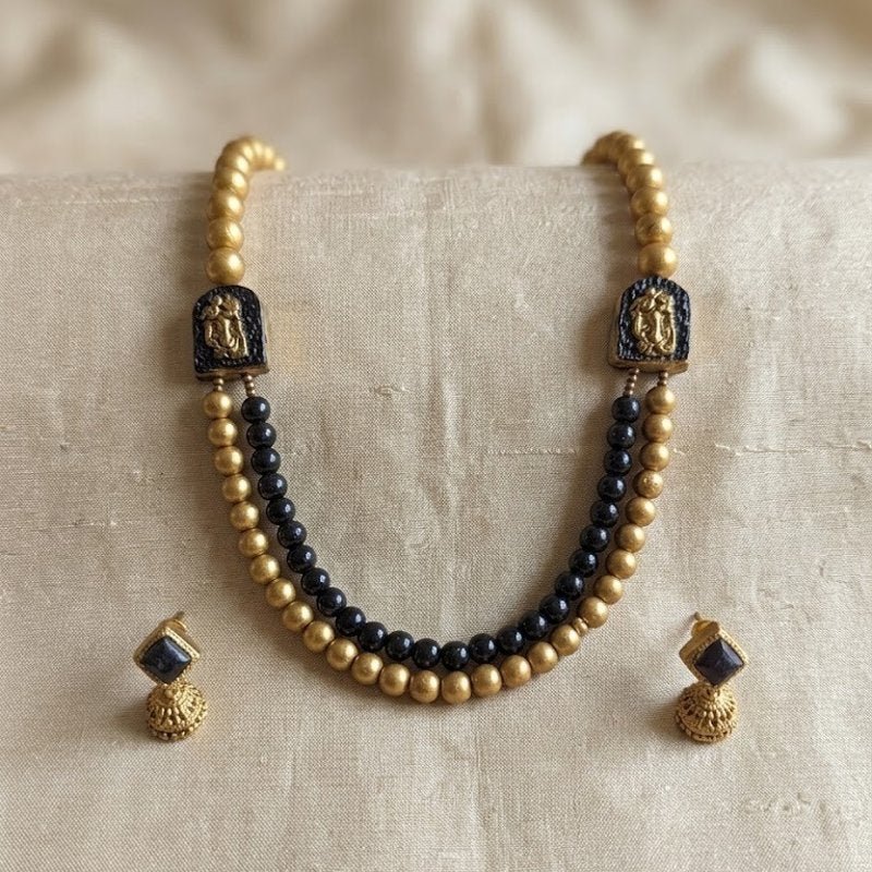 Traditional Black & Gold Beaded Temple Jewelry Necklace Set – Womens Jewelry Sets on Brown Living™. SKU: KOTT-T006. Img 2.