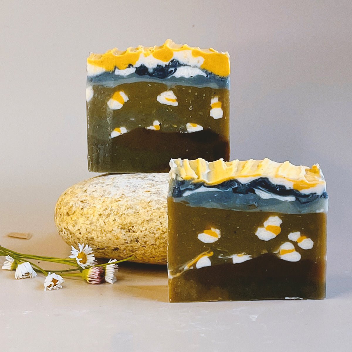 Twilight Herbscape Soap – Herbal Infused Natural Bathing Bar – Soap on Brown Living™. SKU: LN-TH-01. Img 1.