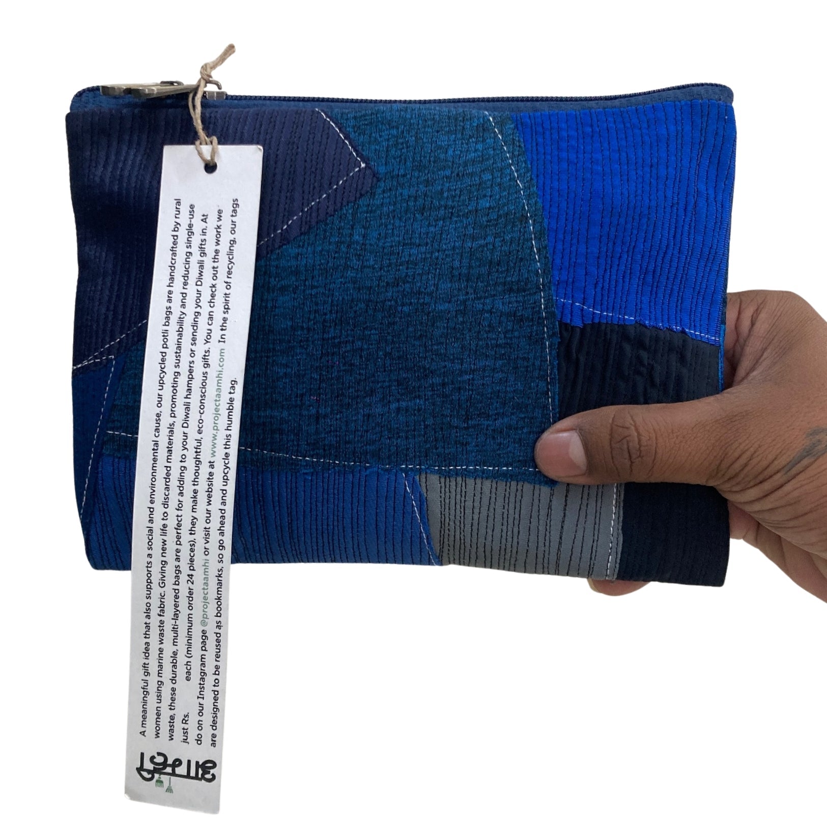 Upcycled Marine Textile Travel Organiser Pouch – Travel Organiser on Brown Living™. SKU: PUSBLU. Img 11.