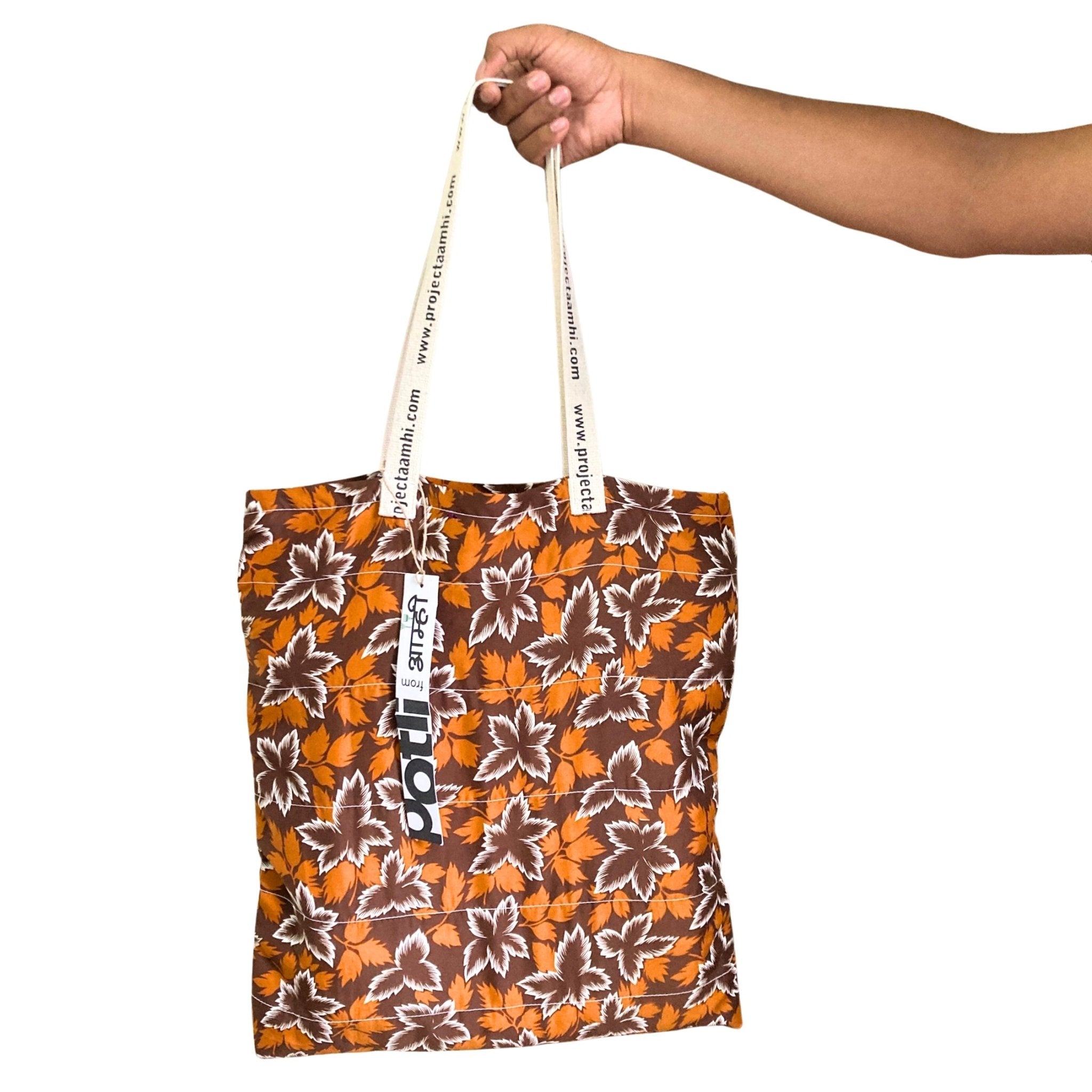 Upcycled Tote Bag Sustainable Reusable Carry Bag – Tote Bag on Brown Living™. SKU: ASWMRP. Img 33.