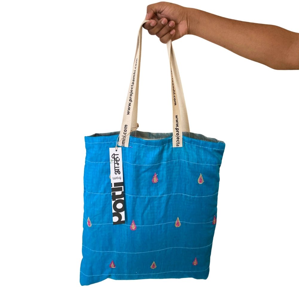 Upcycled Tote Bag Sustainable Reusable Carry Bag – Tote Bag on Brown Living™. SKU: ASWMTIFLIBL. Img 18.