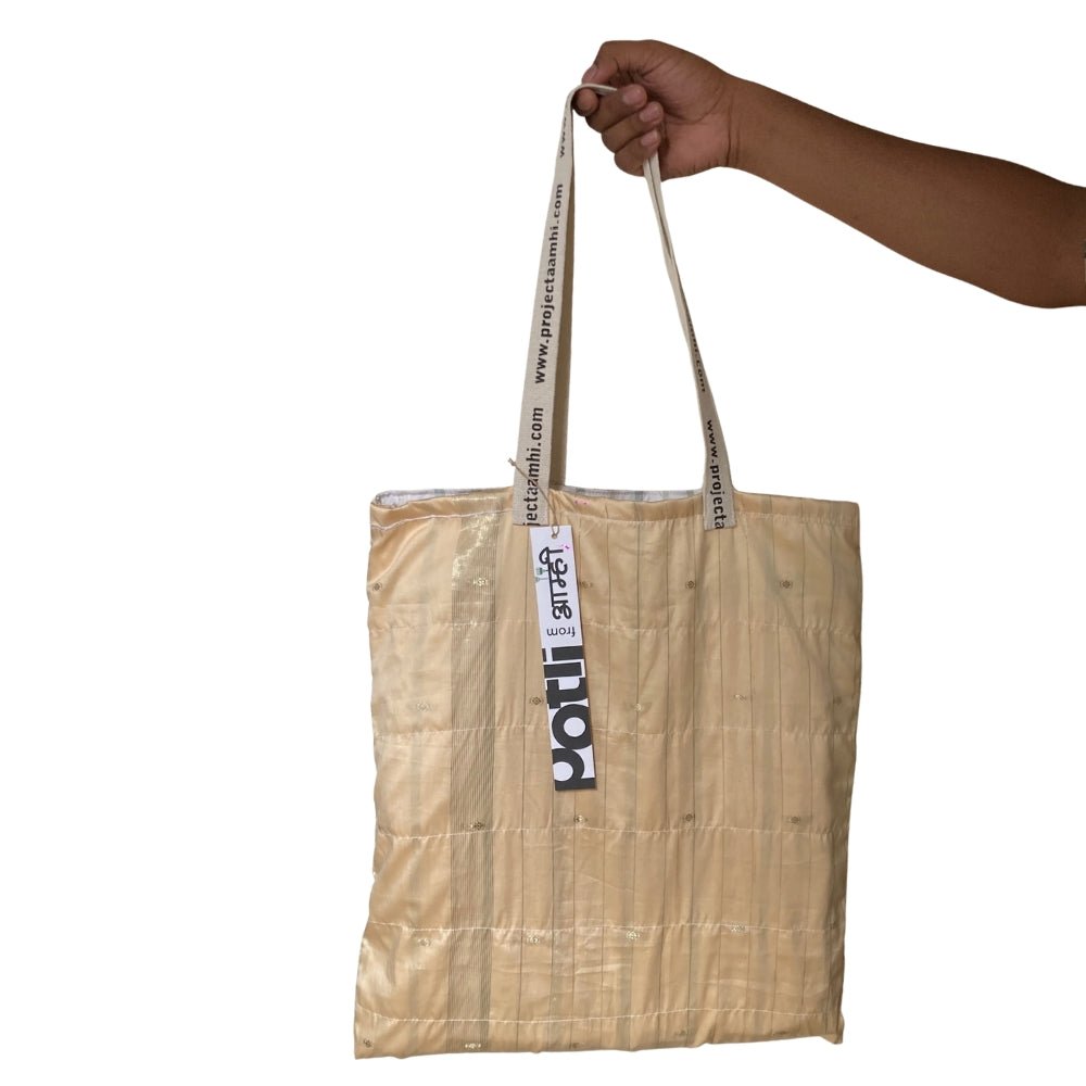 Upcycled Tote Bag Sustainable Reusable Carry Bag – Tote Bag on Brown Living™. SKU: ASWMTIFWHI. Img 6.