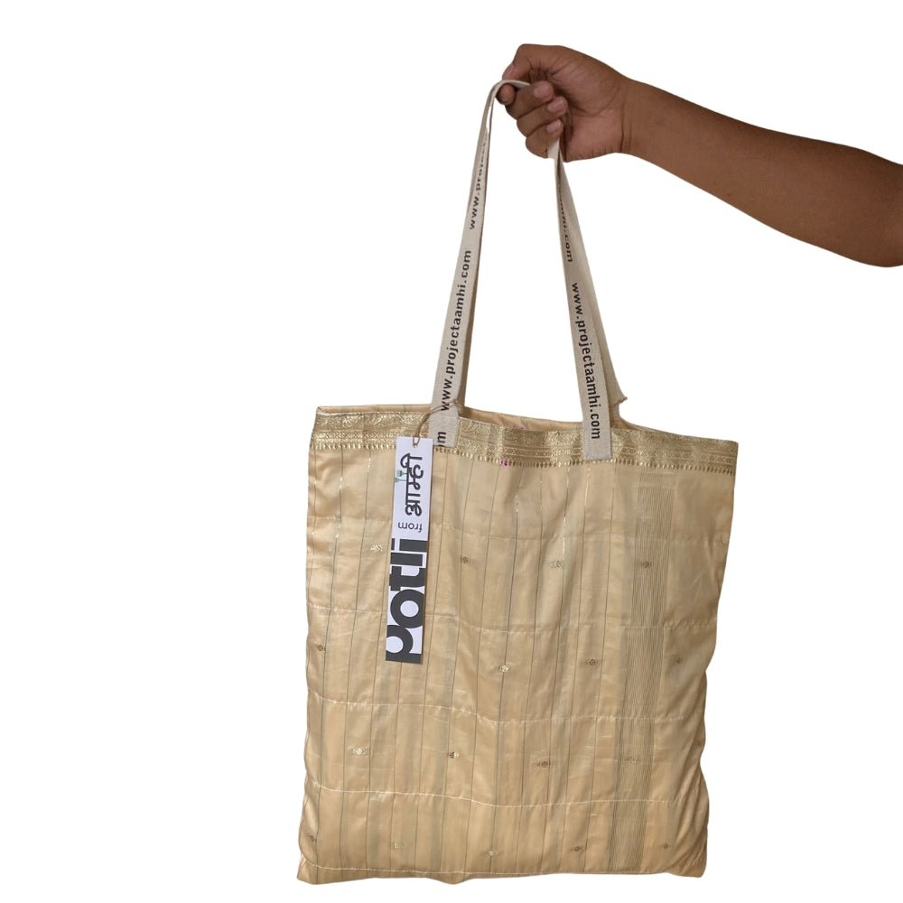 Upcycled Tote Bag Sustainable Reusable Carry Bag – Tote Bag on Brown Living™. SKU: ASWMTIFWHI. Img 5.