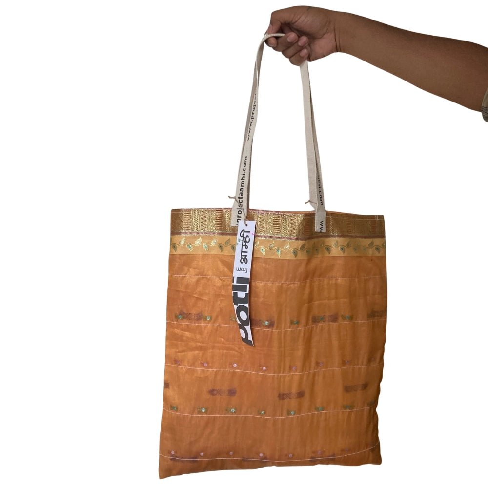 Upcycled Tote Bag Sustainable Reusable Carry Bag – Tote Bag on Brown Living™. SKU: ASWMTIRUS. Img 4.