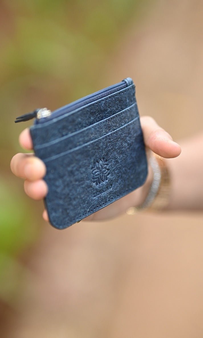 Vegan Zip Card Holder | Natural Card Holder Made from Coconut Leather – Hand Bag on Brown Living™. SKU: zk11. Img 3.