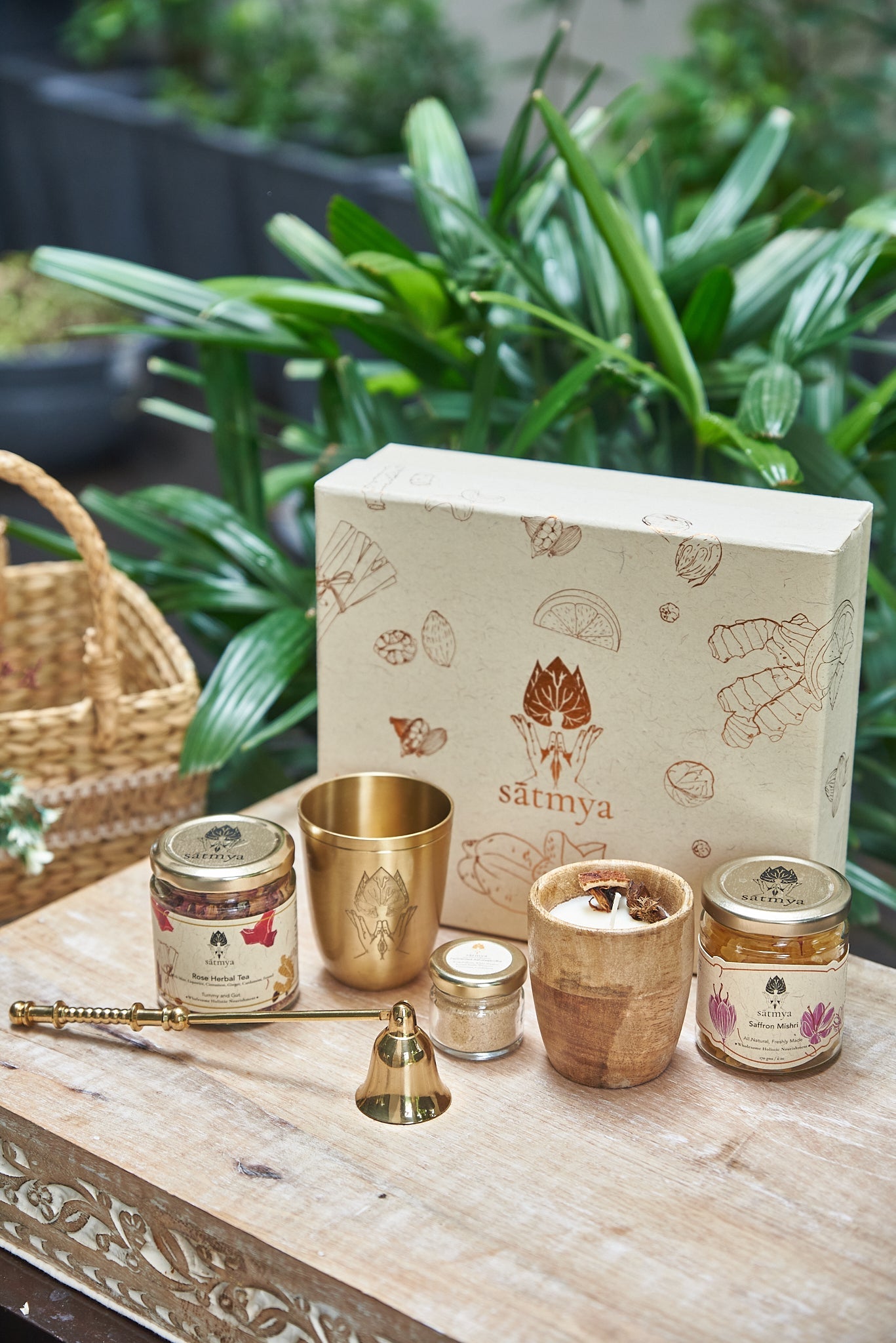 Vilāsa Gift Box - Premium Herbal Wellness Set – Gift Giving on Brown Living™. SKU: Vilas_500gms. Img 8.