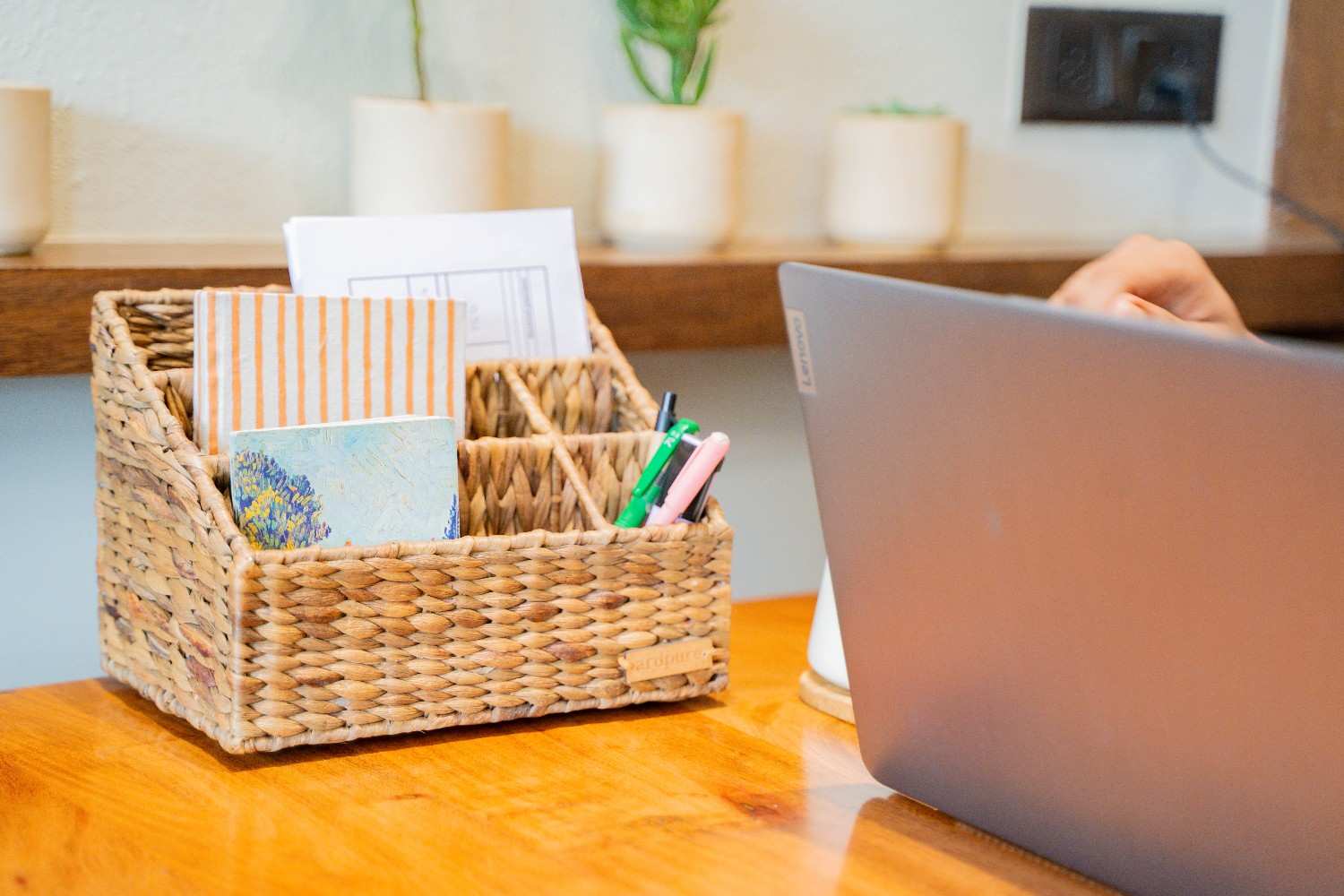 Water Hyacinth Handwoven Office Desk Organiser – Home Decor on Brown Living™. SKU: 207W. Img 3.