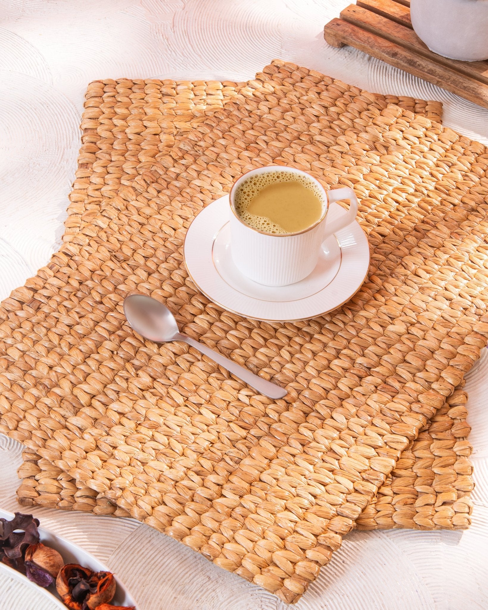 Water Hyacinth Rectangular Placemats (Set of 2) – Table Linens on Brown Living™. SKU: WHPMAT025A. Img 2.