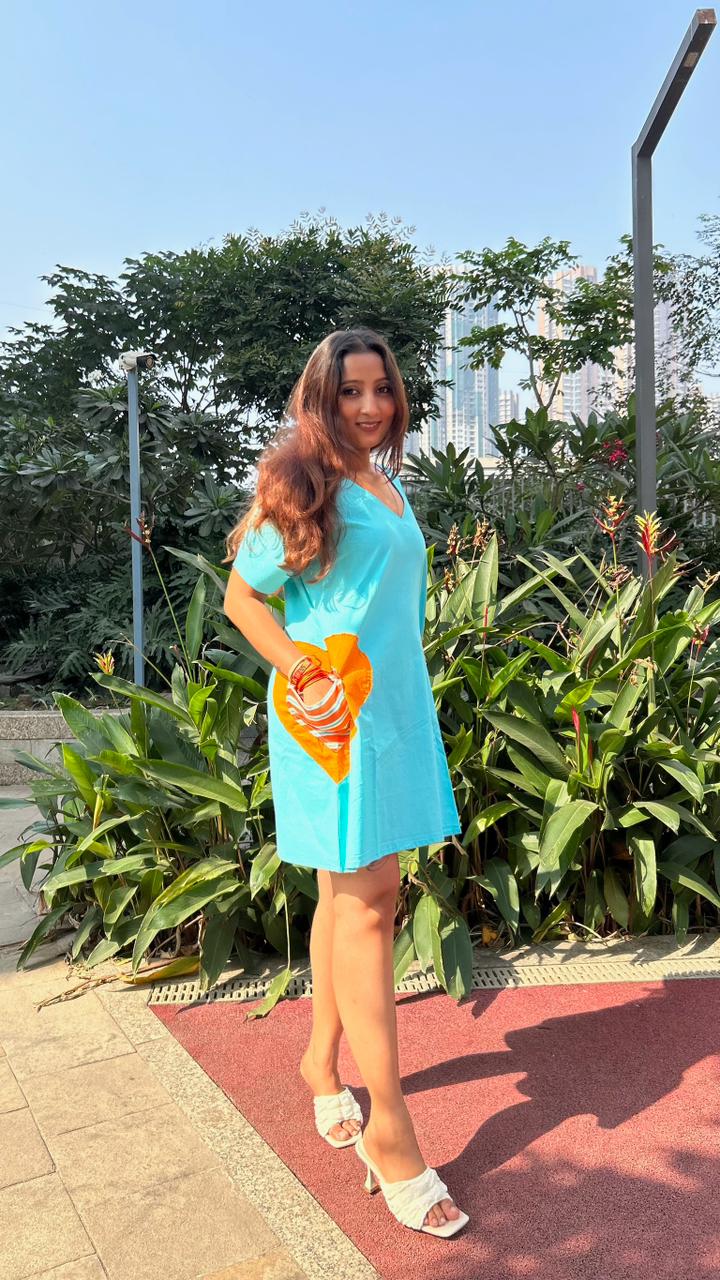 Wear Your Heart Out Loud Short Dress | Effortless Everyday Style – Womens Dress on Brown Living™. SKU: DR-49-XS-AQ. Img 6.