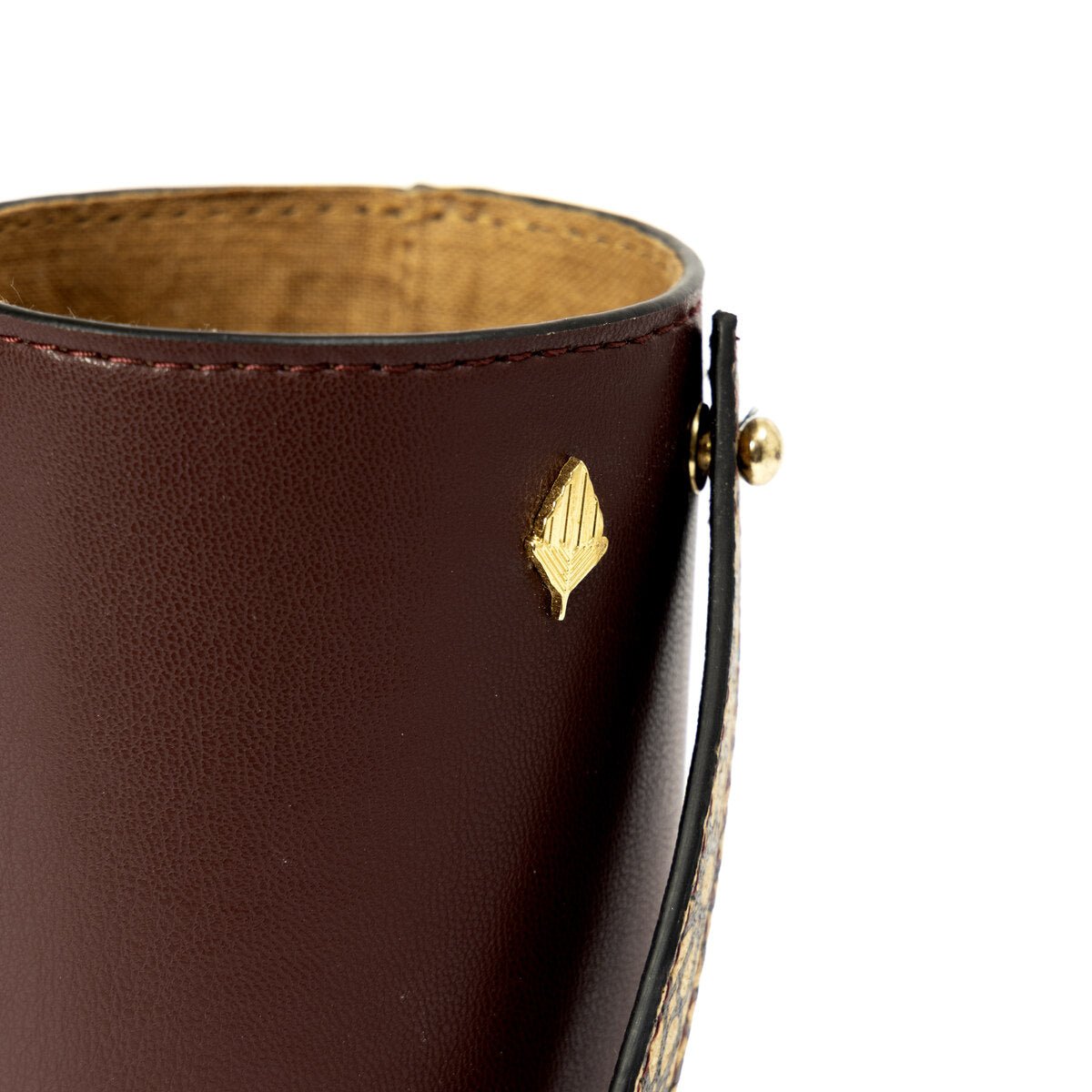 Wine Bottle Carry Case – Vegan Leather & Printed Cork (Maroon) – Bar Glassware on Brown Living™. SKU: CPWBGH001. Img 2.