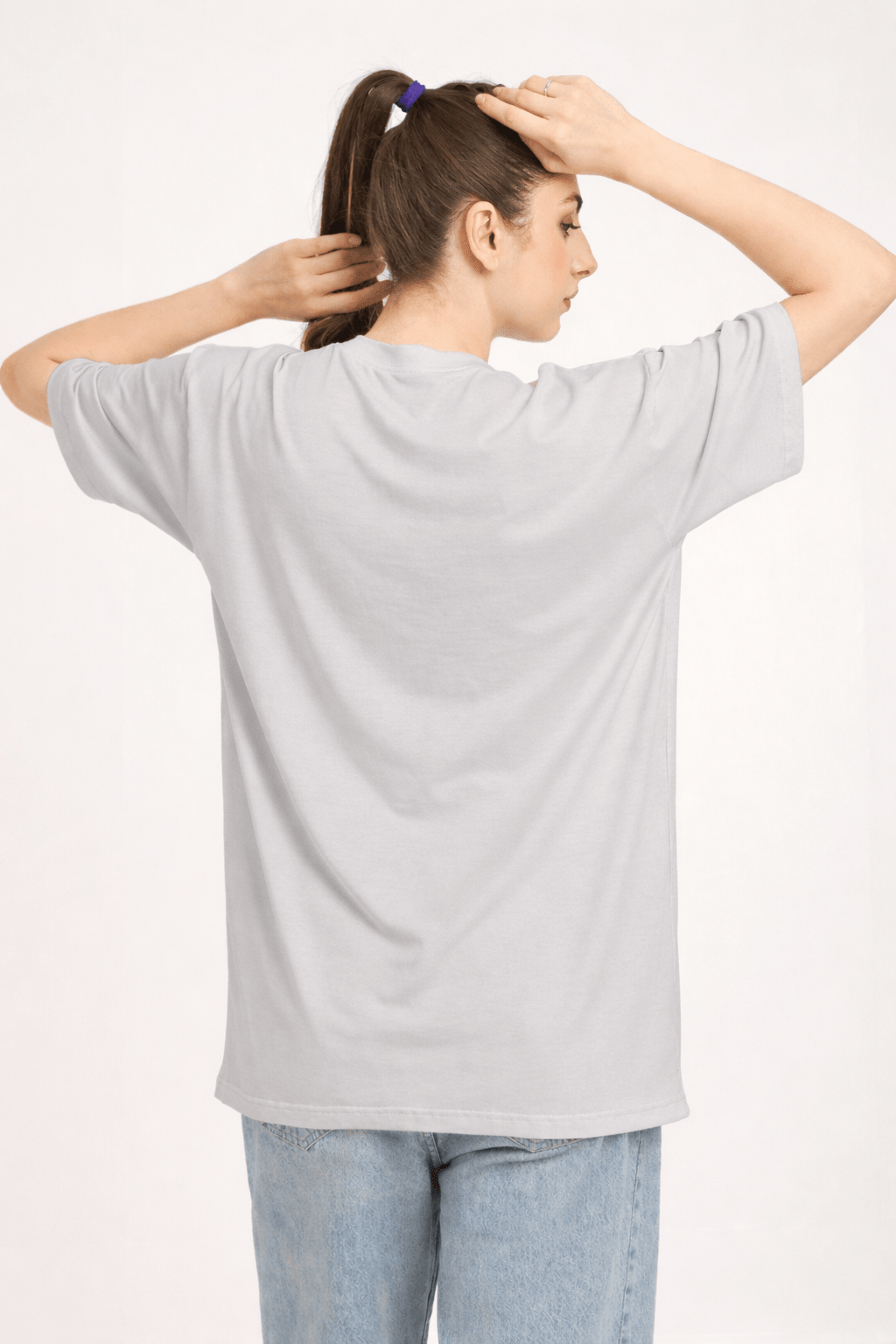 Women Oversized Bamboo Plain T-Shirt – Soft, Breathable & Sustainable – Womens T-Shirt on Brown Living™. SKU: W-PLAIN-OVERSIZ-WHIT-M. Img 17.