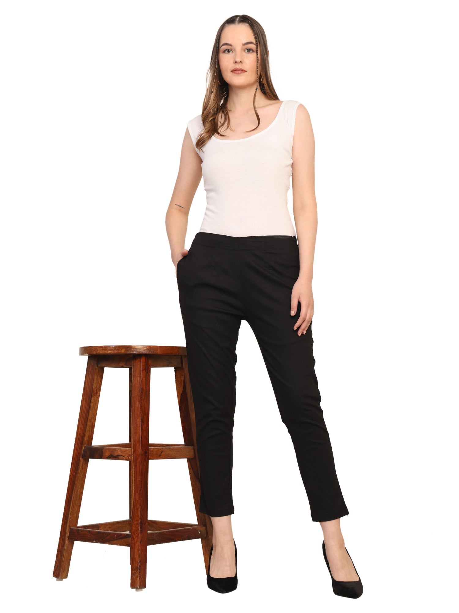 Women’s Linen Cotton Palazzo Pants – Womens Pants on Brown Living™. SKU: PALAZZO-PANT-BLACK-M. Img 19.