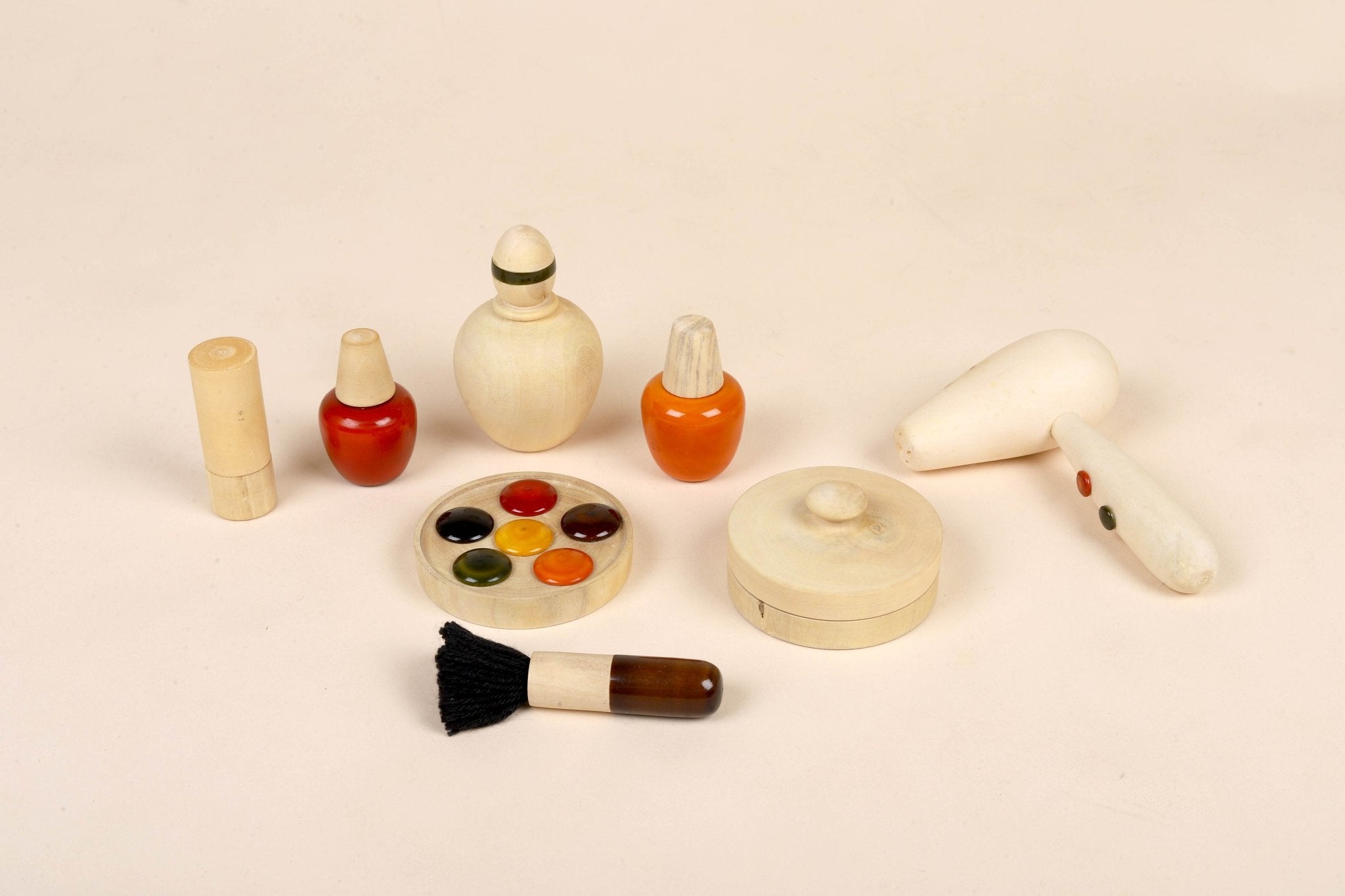 Wooden Makeup Play Set – Pretend Play Kit for Kids – Role & Pretend Play Toys on Brown Living™. SKU: WMUS. Img 1.