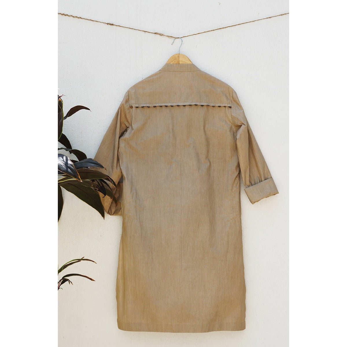 Zeev Cotton Kurta for Men | Comfortable Everyday Ethnic Wear – Mens Ethnic Sets on Brown Living™. SKU: SG0097XSn. Img 4.