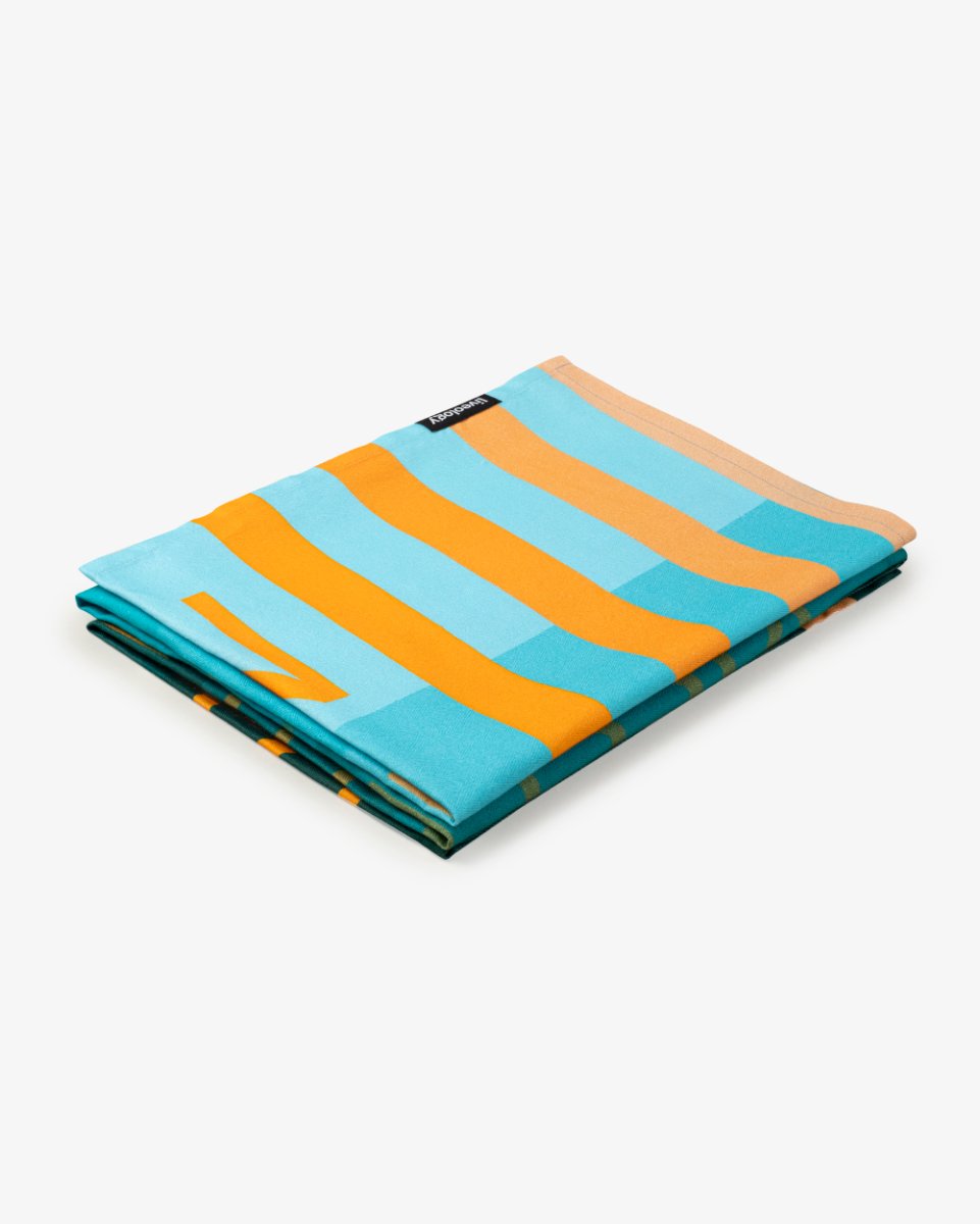 Bamboo & Cotton Blend Printed Bath Towel | Sun Kissed – Bath Linens on Brown Living™. SKU: PBT008. Img 5.