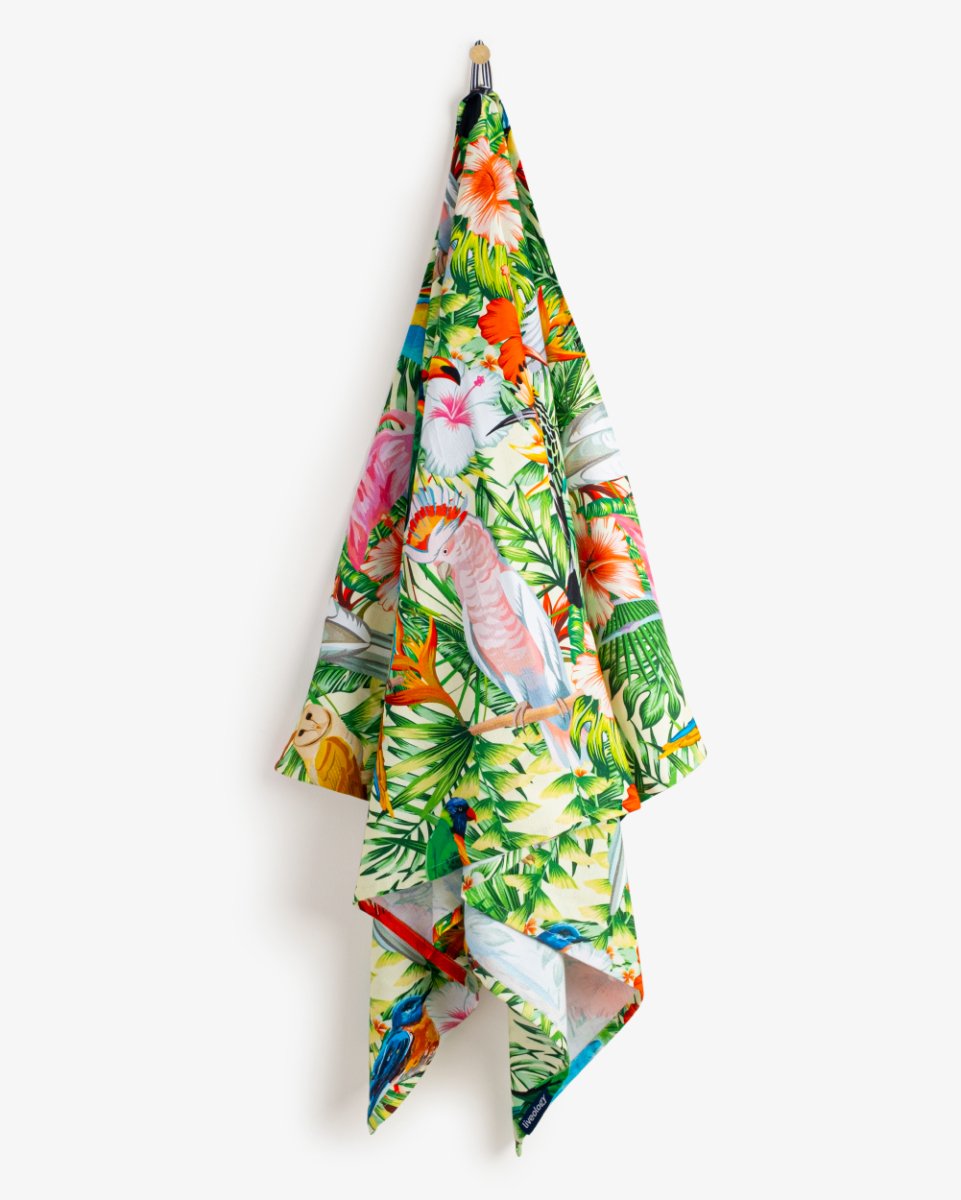 Bamboo & Cotton Blend Printed Beach Towel | Birds of Paradise – Bath Linens on Brown Living™. SKU: PBT003. Img 4.