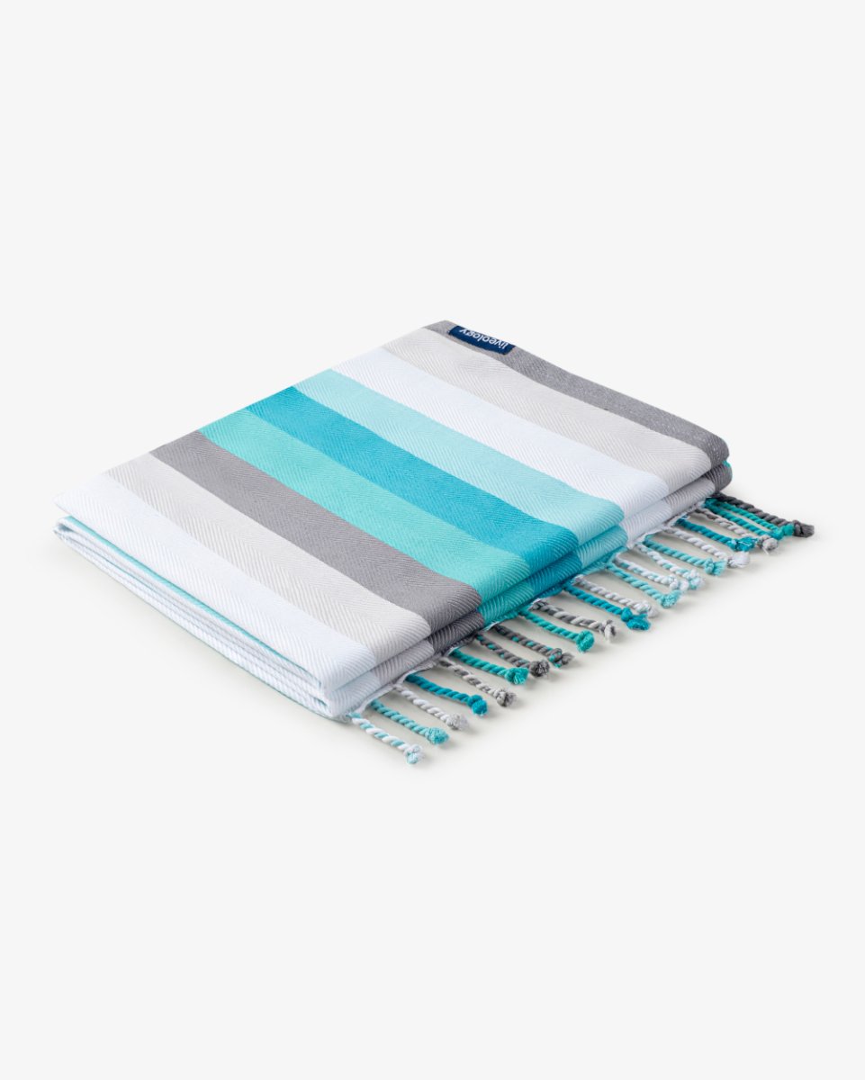 Bamboo & Cotton Blend Woven Bath Towel | Aquamarine – Bath Linens on Brown Living™. SKU: WBT009. Img 5.