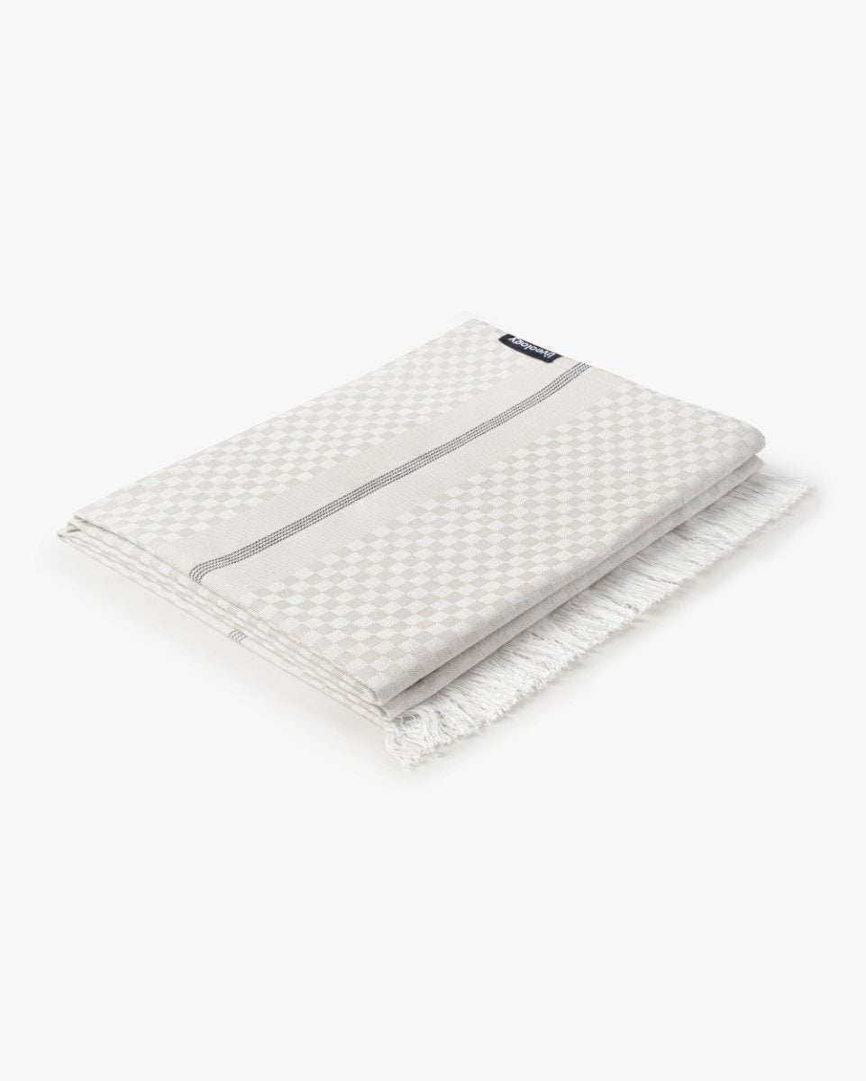 Bamboo & Cotton Blend Woven Bath Towel | Chequerboard – Bath Linens on Brown Living™. SKU: WBT005. Img 5.