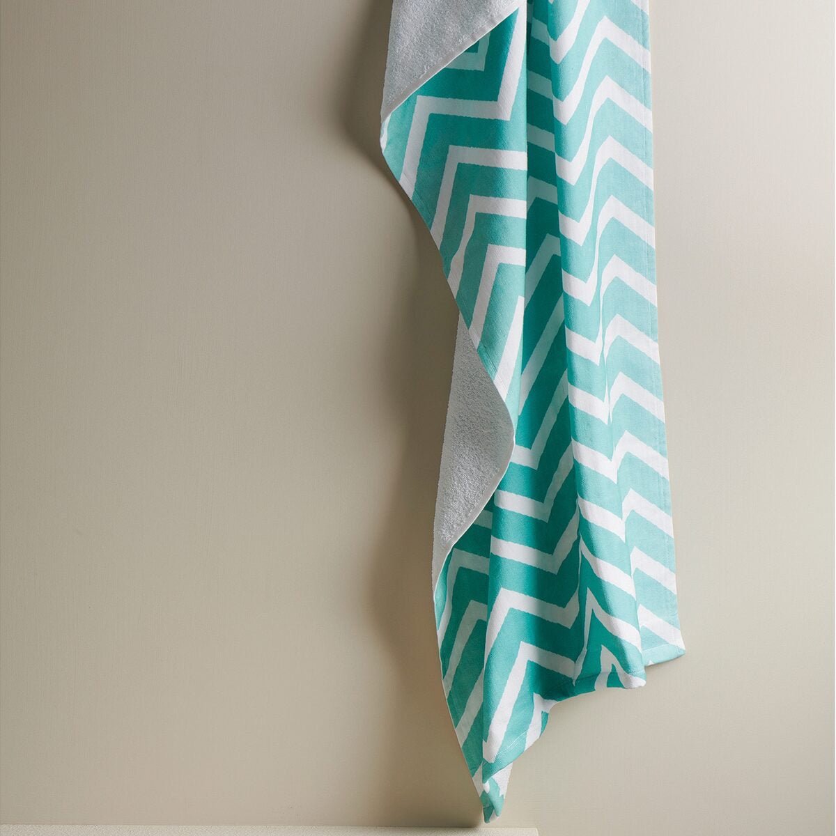 Chevron Hammam Terry XL Bath Towel | Verified Sustainable by Brown Living™