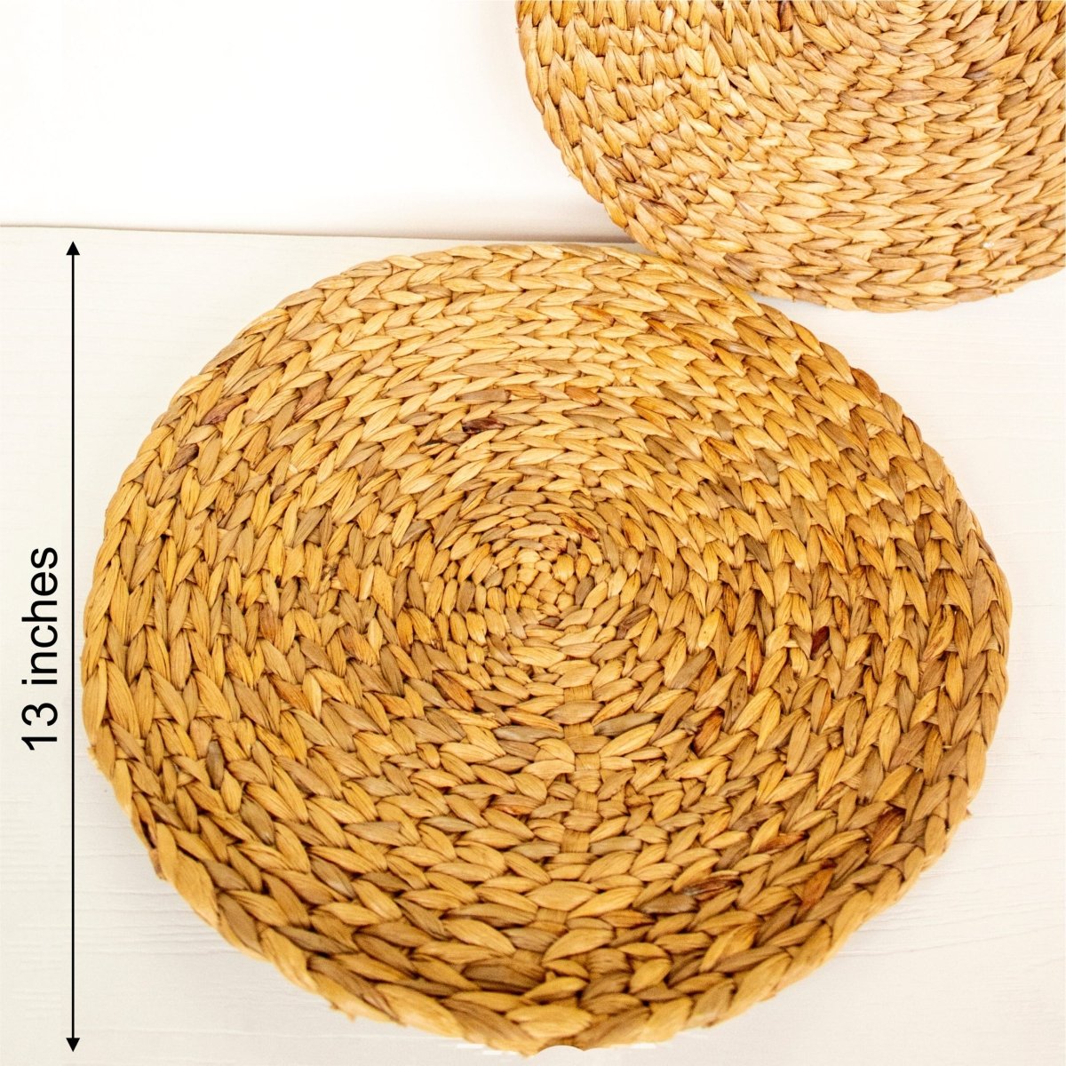 Concentric Weaver Water Hyacinth Mat ( Set Of 6) – Table Essentials on Brown Living™. SKU: SC0110. Img 3.