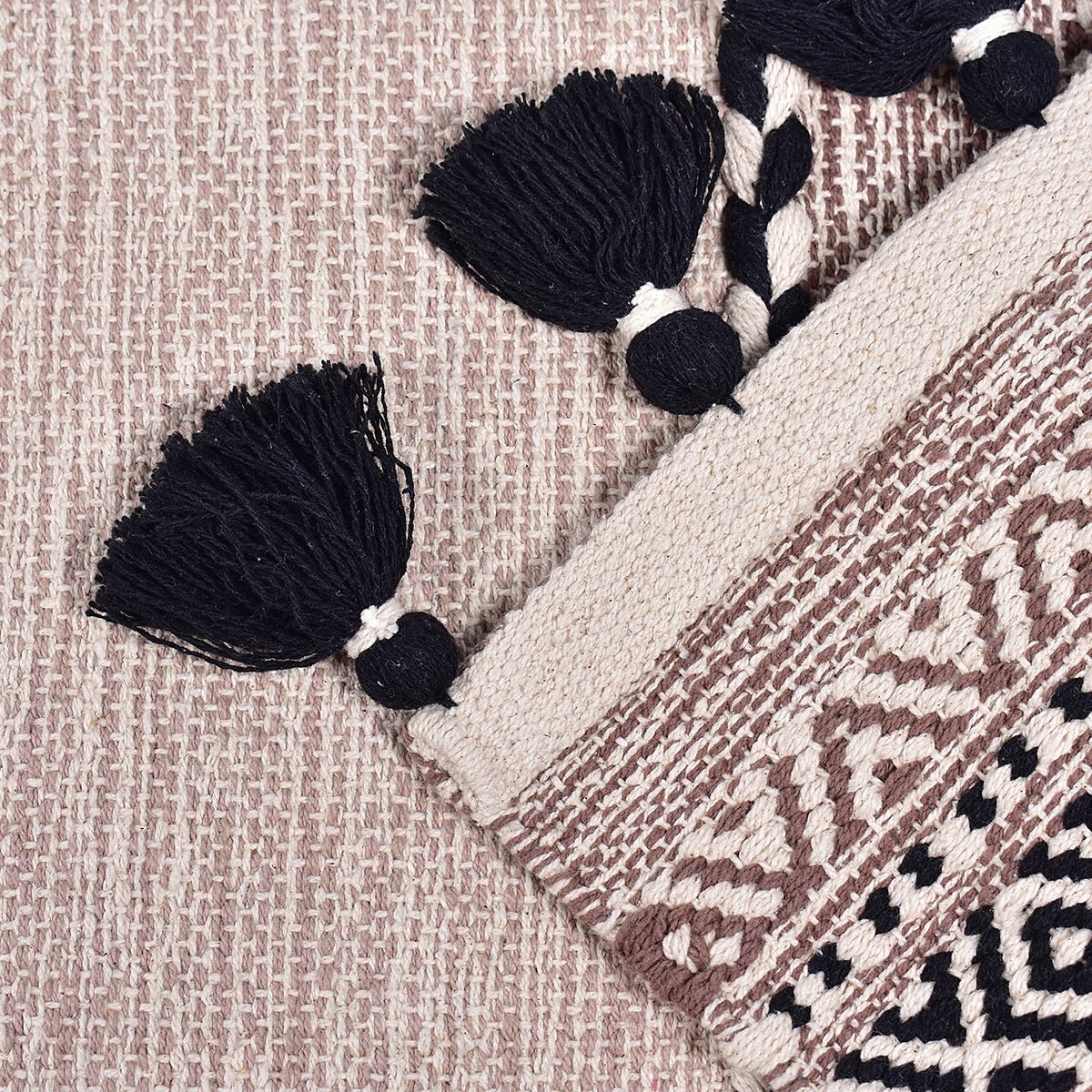 Diamond Woven Cotton Runner | Verified Sustainable by Brown Living™
