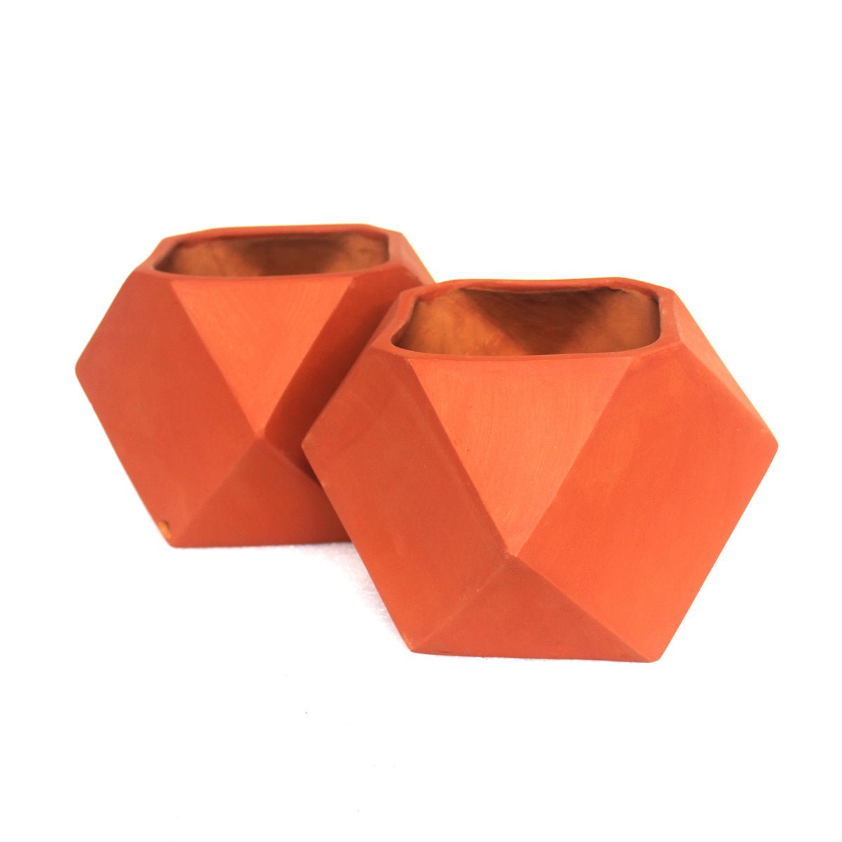 D'MOND - 3 Terracotta Planter - Set of 2 | Home Decor – Pots & Planters on Brown Living™. SKU: PLT - DMD3/2. Img 4.