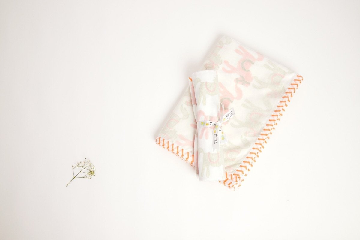 Dohar - I Am Going To The Circus - Peach – Bed Linens on Brown Living™. SKU: 249 - 2907 - 202 - MSY - CDB - 0031E - Peach. Img 10.