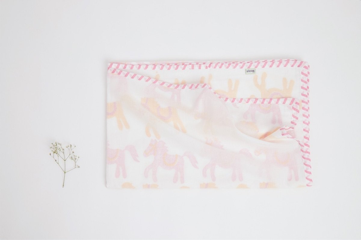 Dohar - I Am Going To The Circus - Pink – Bed Linens on Brown Living™. SKU: 249 - 16163 - MSY - CDB - 0031E - Pink. Img 6.