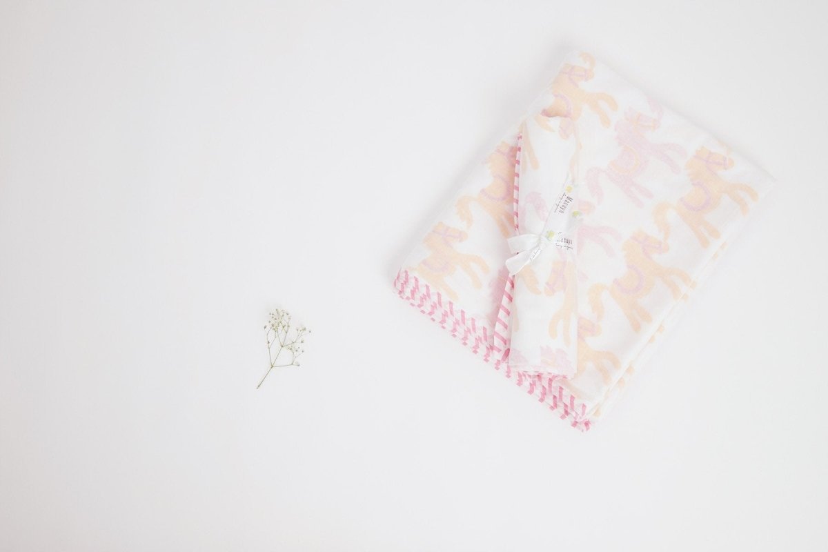 Dohar - I Am Going To The Circus - Pink – Bed Linens on Brown Living™. SKU: 249 - 16163 - MSY - CDB - 0031E - Pink. Img 9.