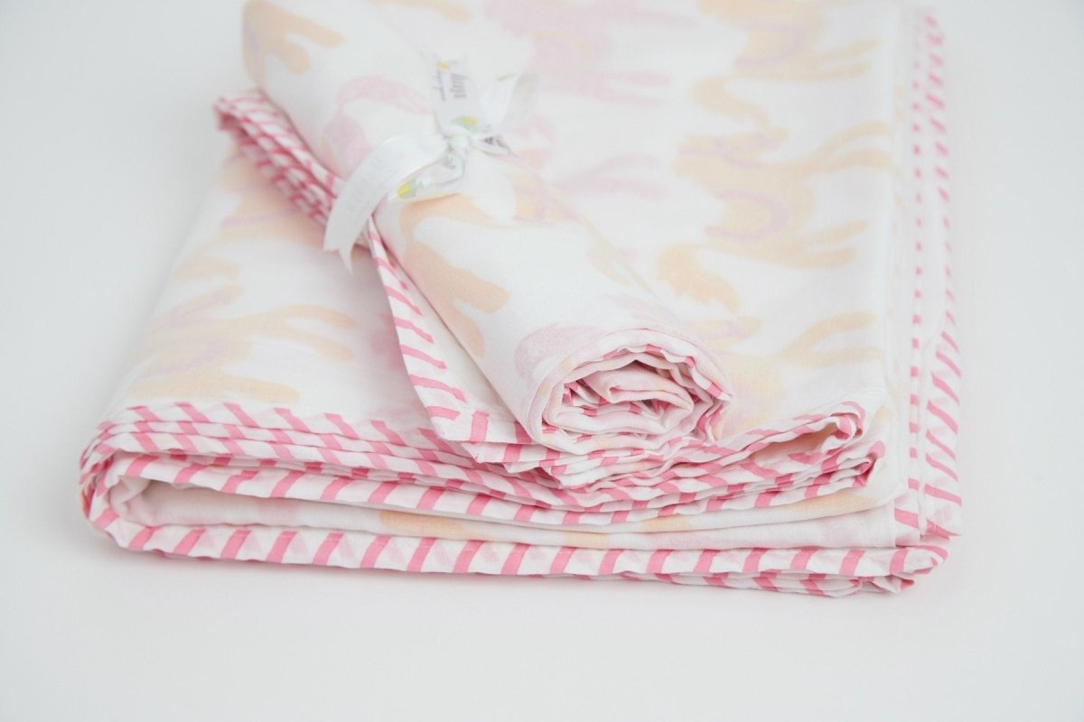Dohar - I Am Going To The Circus - Pink – Bed Linens on Brown Living™. SKU: 249 - 16163 - MSY - CDB - 0031E - Pink. Img 10.