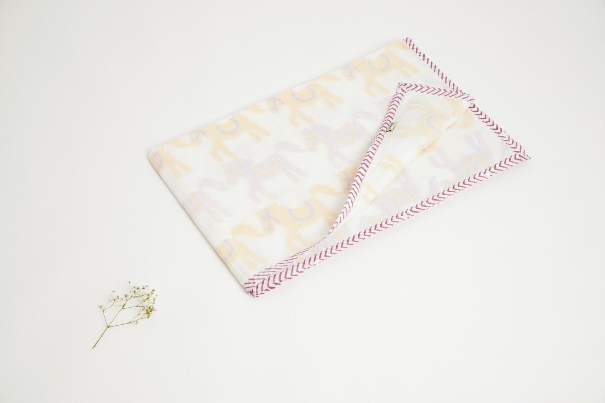 Dohar - I Am Going To The Circus - Yellow – Bed Linens on Brown Living™. SKU: 249 - 16151 - MSY - CDB - 0031E - Yellow. Img 7.