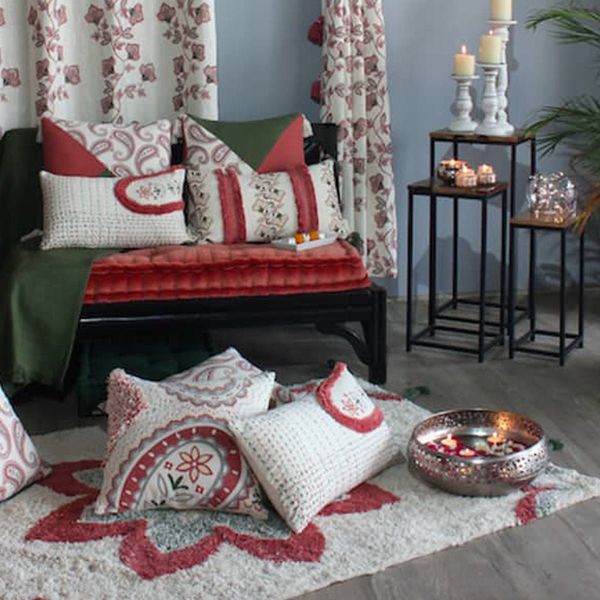 Fika Tufted Floral Cotton Rug – Mats & Rugs on Brown Living™. SKU: TGW150046. Img 1.