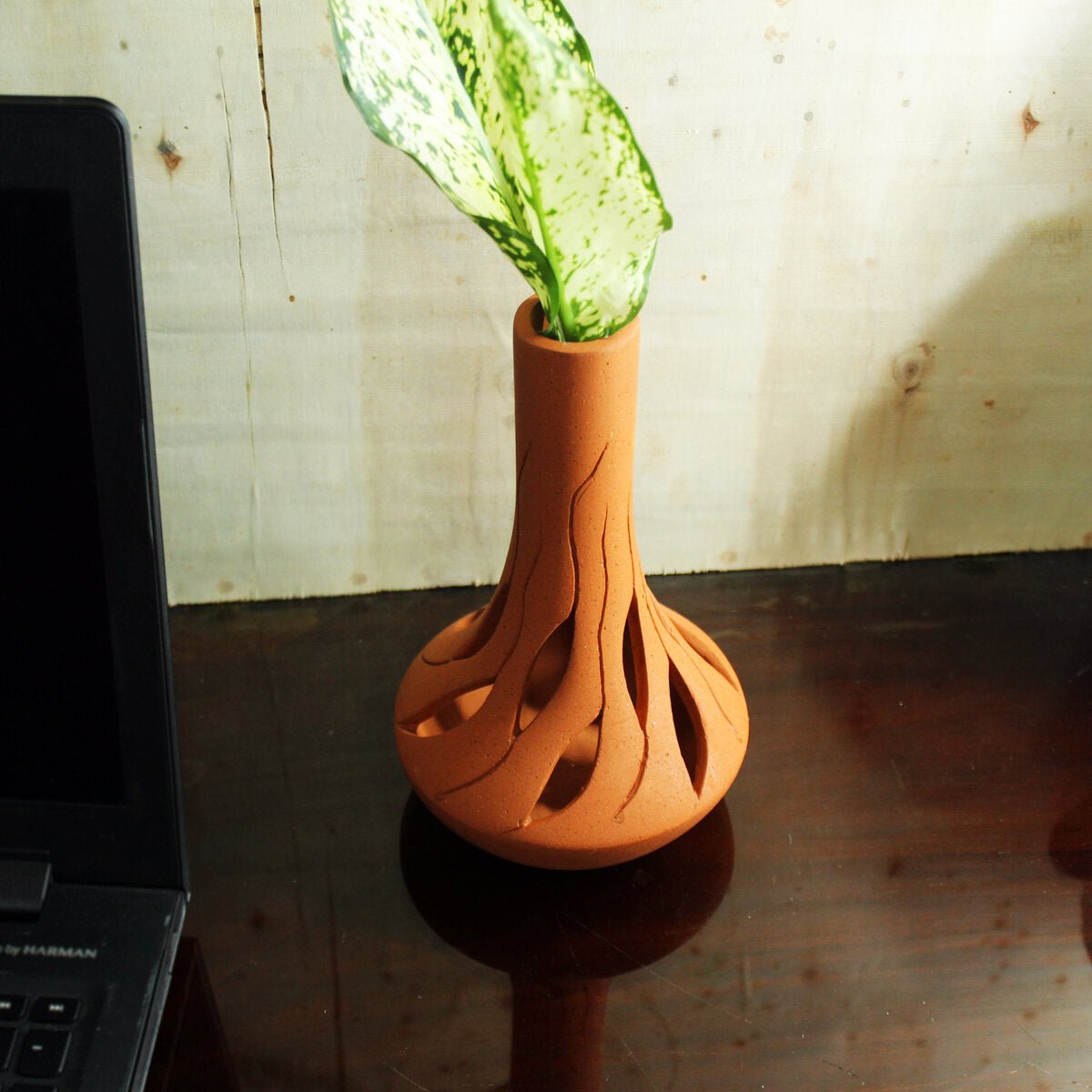 Fountain Cut Profiled Terracotta Flower Vase – Decor & Artefacts on Brown Living™. SKU: VS - FUN/CUT. Img 4.