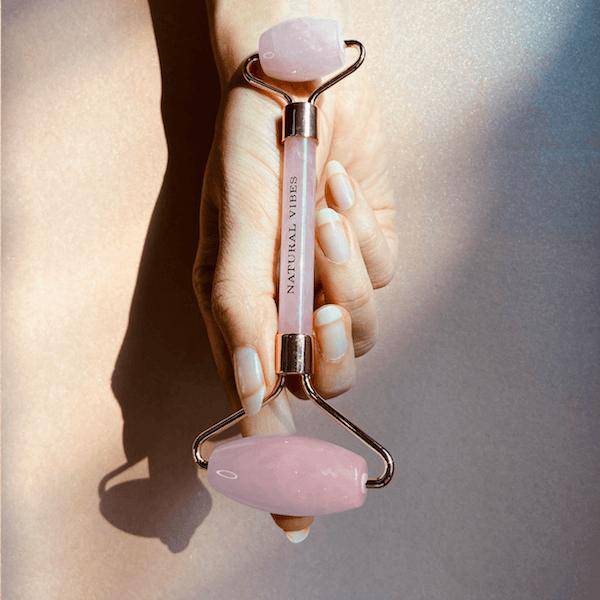 Gift Set Rose Quartz Face Roller – Massager by Natural Vibes available on Brown Living™. . SKU: 063 - 11073 - NV_gift_rose_roller_oils. Img 6.