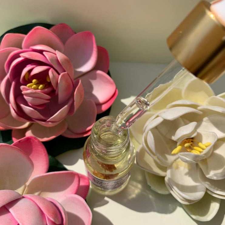 Haseena - Skin Repairing Night Time Facial Oil – Face Oil on Brown Living™. SKU: AM1004. Img 2.