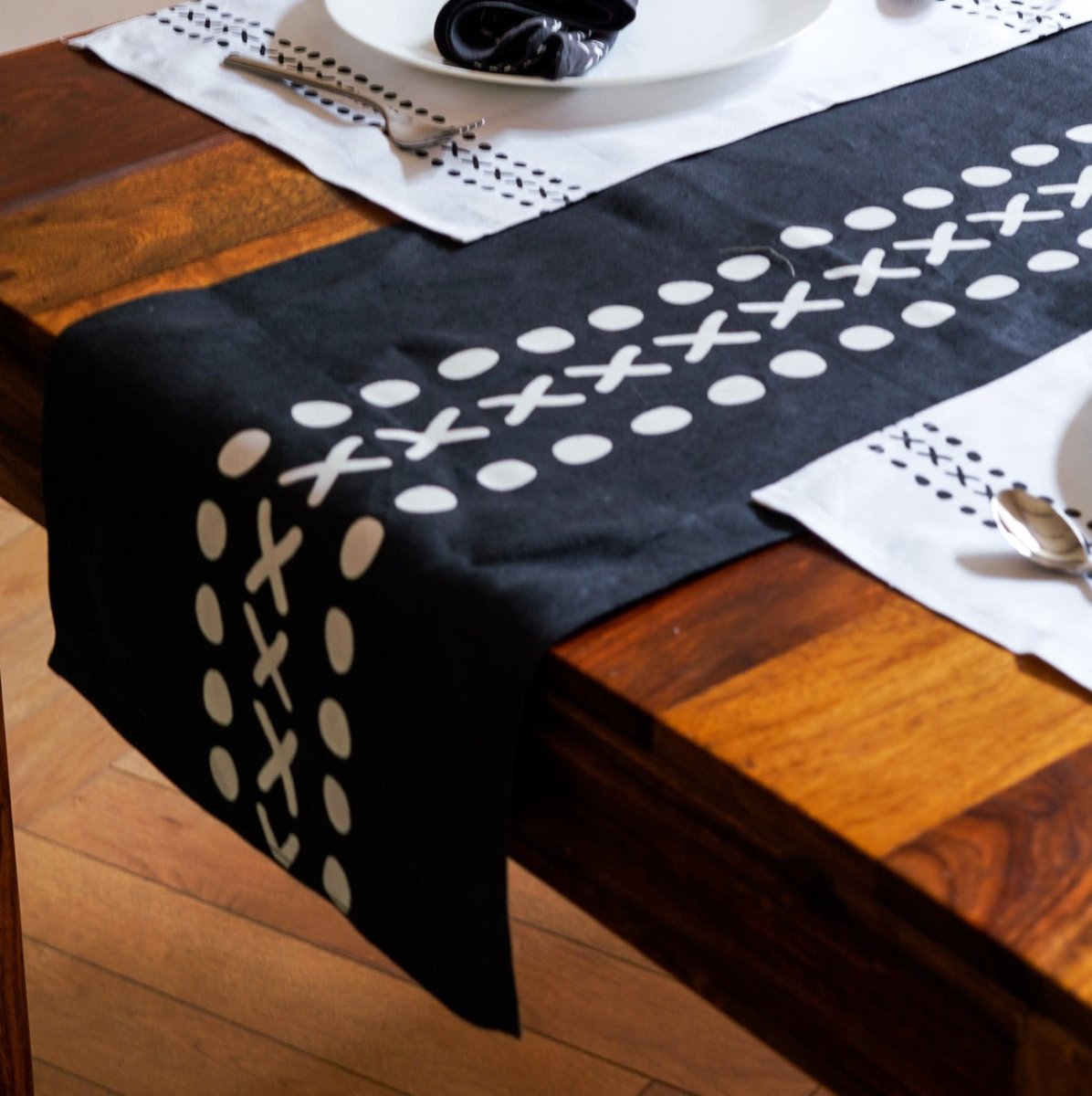 Himadri Table Runner | Pure Hemp – Table Linens on Brown Living™. SKU: PRA031TR_A. Img 1.