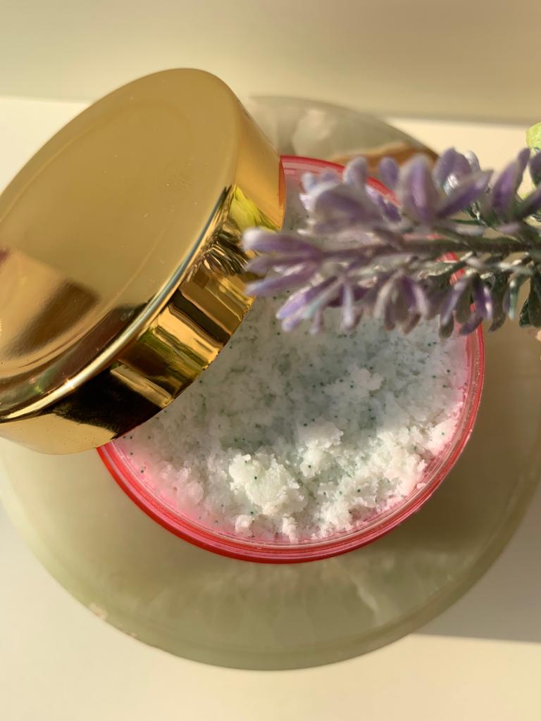 Lemon and Tea Tree Face Scrub – Face Scrub on Brown Living™. SKU: AM1006. Img 2.