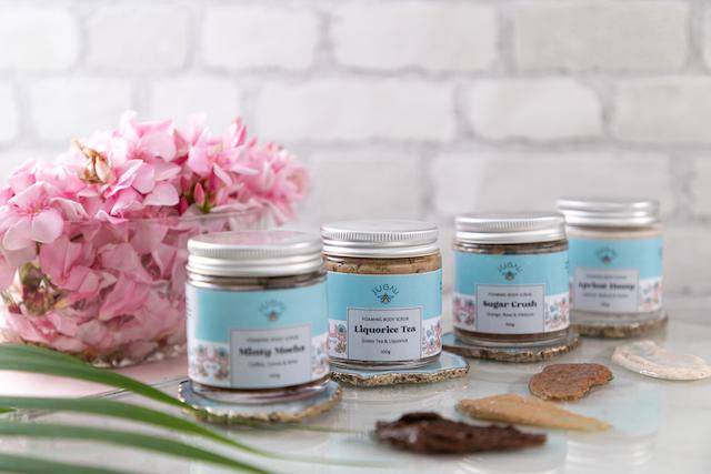 Liquorice Tea Body Scrub 90g | Anti - inflammatory and Anti - ageing – Body Scrub on Brown Living™. SKU: 231 - 09472 - SKUBS - LT - 01. Img 2.