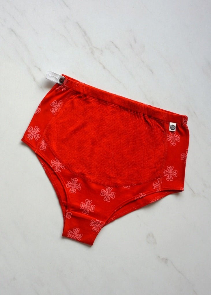 Love Knot Biowashed Organic Cotton Maternity Brief – Womens Underwear on Brown Living™. SKU: 005/BA/TMTRED/AOP_24BL10625. Img 2.